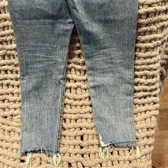 Levi’s Premium Wedgie Fit Jeans - Picture 7 of 8